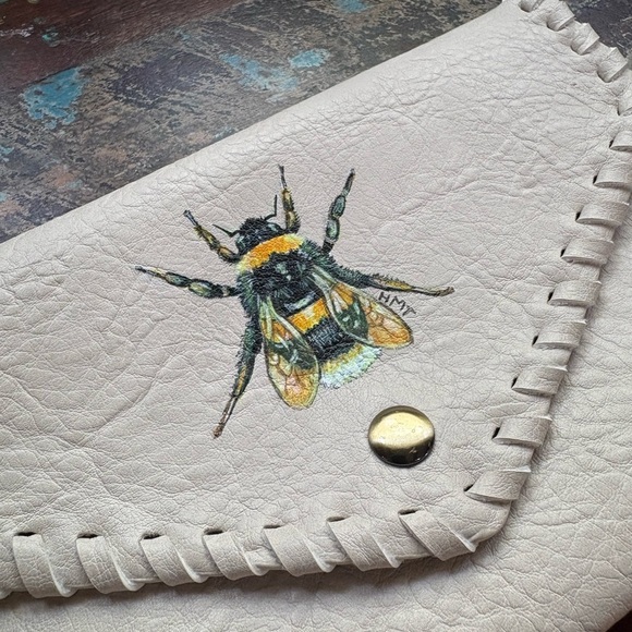 Hand Painted Bee Cream Wristlet - Picture 11 of 11